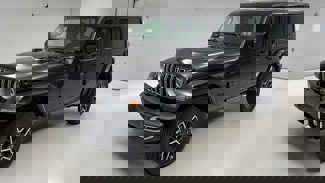 New 2025 Jeep Wrangler Unlimited Sahara w/ Safety Group image 1