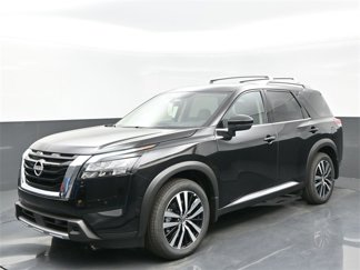 New 2025 Nissan Pathfinder Platinum image 1