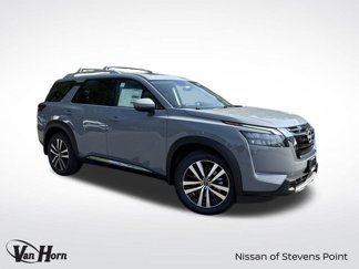 New 2025 Nissan Pathfinder Platinum image 1