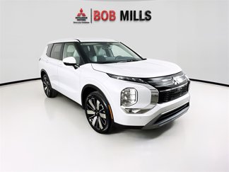 New 2025 Mitsubishi Outlander SE image 1