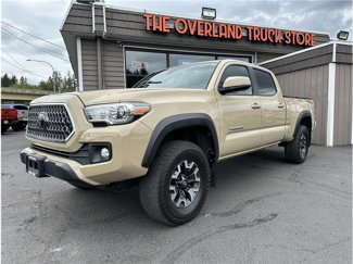 Used 2018 Toyota Tacoma TRD Off-Road w/ Technology Package image 1
