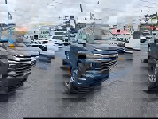 New 2026 Chevrolet Traverse LT w/ LPO, Floor Liner Package image 1