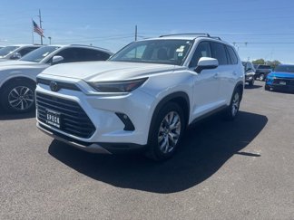 Used 2024 Toyota Grand Highlander XLE image 1