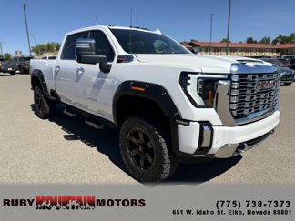 Used 2024 GMC Sierra 3500 Denali w/ Technology Package image 1