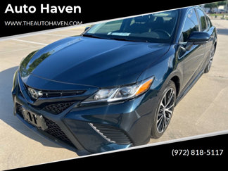 Used 2018 Toyota Camry SE image 1
