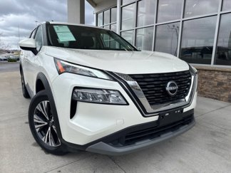 Used 2023 Nissan Rogue SV image 1