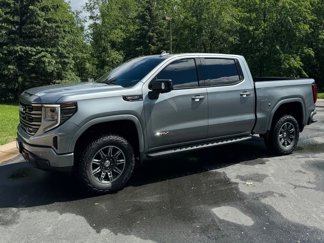 Used 2024 GMC Sierra 1500 AT4 w/ Technology Package image 1
