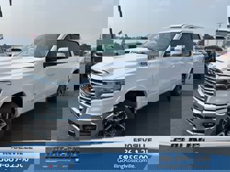 New 2025 RAM 1500 Laramie image 1