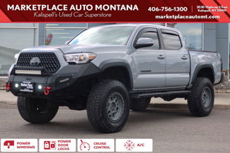 Used 2018 Toyota Tacoma TRD Off-Road image 1