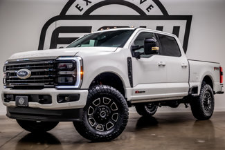 Used 2025 Ford F250 Platinum image 1