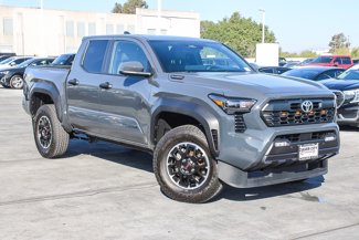 Used 2024 Toyota Tacoma Limited image 1