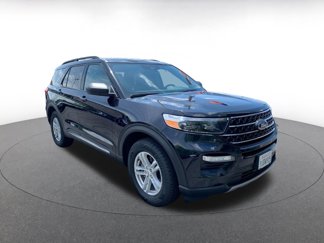 Used 2024 Ford Explorer XLT w/ Equipment Group 202A image 1