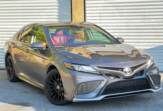 Used 2022 Toyota Camry XSE image 1