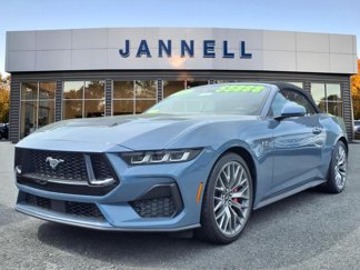 Used 2024 Ford Mustang GT Premium image 1