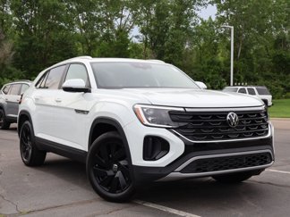 New 2025 Volkswagen Atlas Cross Sport SE image 1