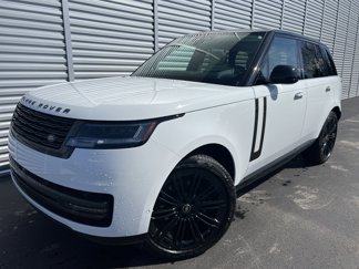New 2025 Land Rover Range Rover SE image 1