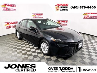 Certified 2025 Toyota Camry LE image 1