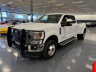 Used 2022 Ford F350 Lariat w/ Lariat Value Package image 1
