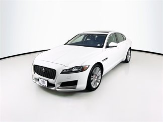 Certified 2020 Jaguar XF Prestige image 1