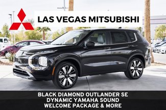 New 2025 Mitsubishi Outlander SE image 1