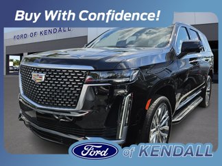 Used 2023 Cadillac Escalade Premium Luxury image 1
