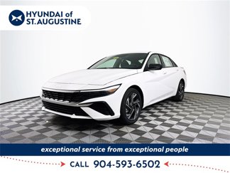 New 2025 Hyundai Elantra SEL image 1