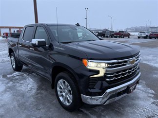 Used 2023 Chevrolet Silverado 1500 LTZ image 1