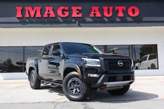 Used 2025 Nissan Frontier PRO-4X image 1