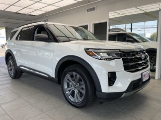 New 2025 Ford Explorer Active image 1