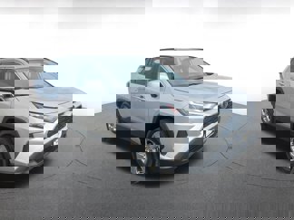 Used 2025 Toyota RAV4 XLE video 1