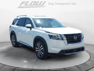 New 2025 Nissan Pathfinder Platinum image 1
