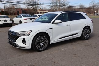 Used 2024 Audi Q8 e-tron Premium Plus image 1