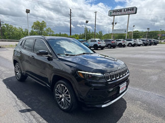Used 2022 Jeep Compass Limited w/ Elite Group image 1