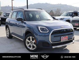 New 2025 MINI Cooper Countryman S E image 1