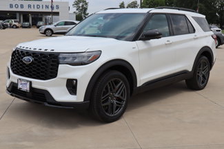 New 2025 Ford Explorer ST-Line image 1
