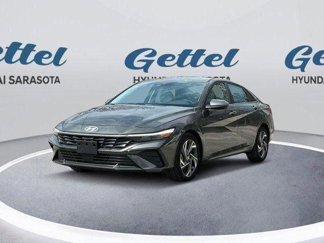 New 2025 Hyundai Elantra Limited image 1