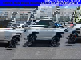 New 2025 Jeep Grand Cherokee Limited image 1