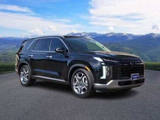 Used 2024 Hyundai Palisade Limited image 1