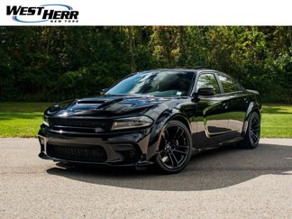 Used 2023 Dodge Charger SRT Hellcat image 1