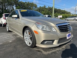 Used 2010 Mercedes-Benz E 550 4MATIC Sedan image 1