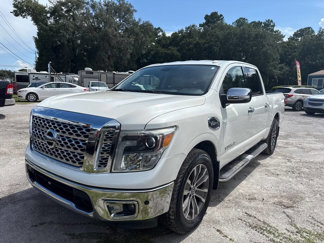 Used 2017 Nissan Titan SL image 1