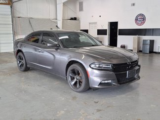 Used 2019 Dodge Charger SXT image 1