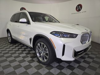 New 2026 BMW X5 xDrive50e w/ Premium Package image 1