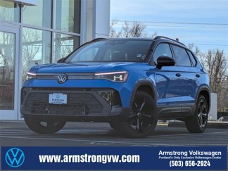 New 2025 Volkswagen Taos SE image 1