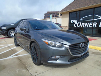 Used 2017 MAZDA MAZDA3 Touring image 1