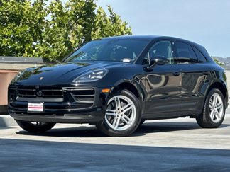 Used 2025 Porsche Macan image 1