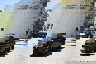 Used 2017 Ferrari California T image 1