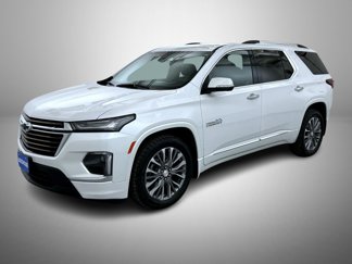 Used 2023 Chevrolet Traverse High Country image 1