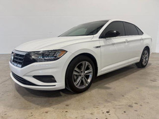 Used 2021 Volkswagen Jetta R-Line image 1