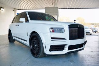 Used 2021 Rolls-Royce Cullinan Black Badge image 1